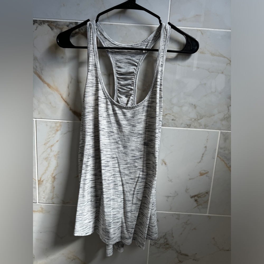Lululemon White Tann